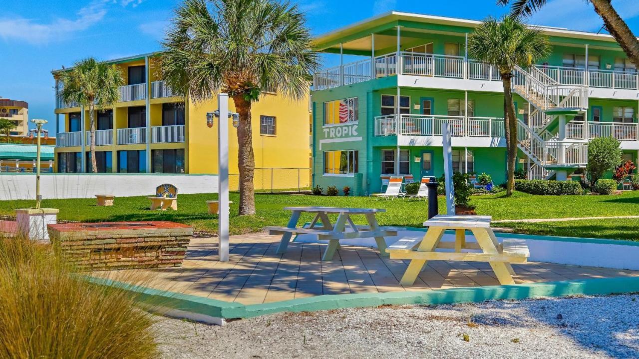 Tropic Terrace #16 - Beachfront Rental Apts St. Pete Beach Eksteriør bilde