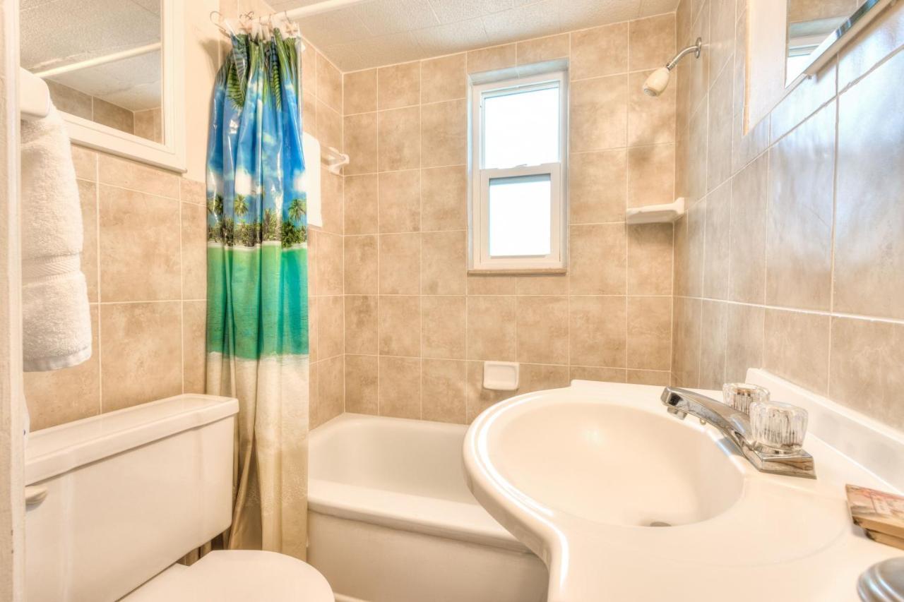 Tropic Terrace #16 - Beachfront Rental Apts St. Pete Beach Eksteriør bilde
